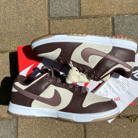 Nike Dunk Low Plum Eclipse (Women’s) - Picture 7 of 9